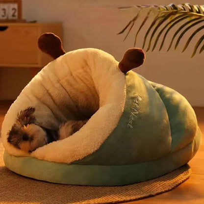 CosySlipper Pet Bed – Warm Washable Bed for Dogs & Cats