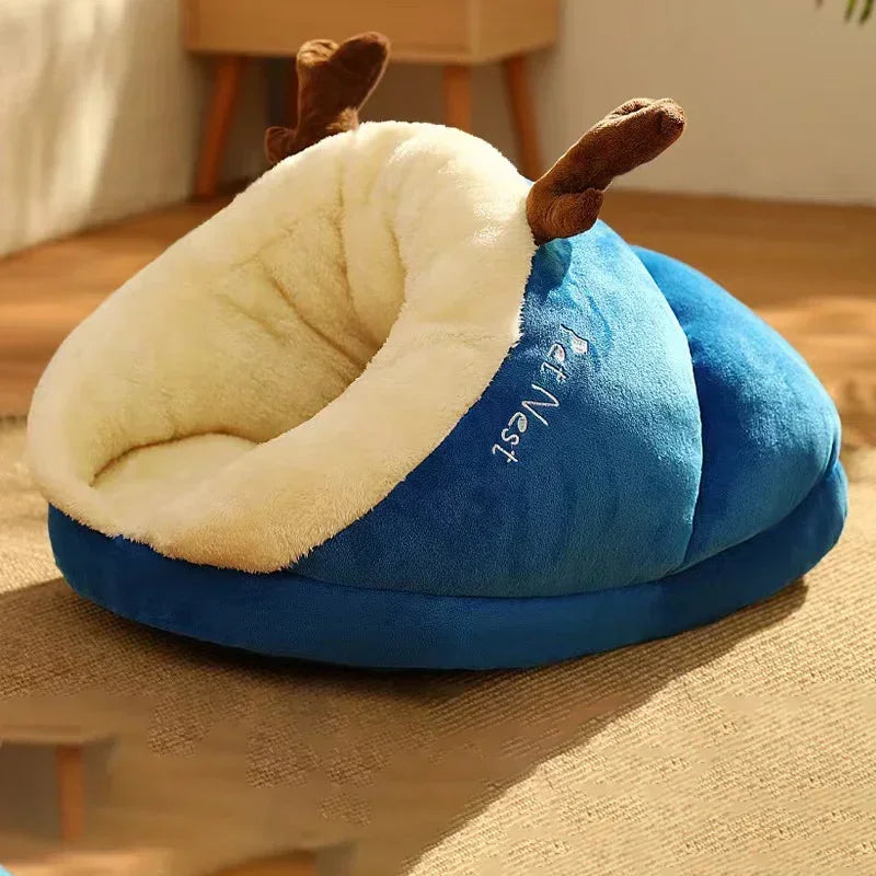 CosySlipper Pet Bed – Warm Washable Bed for Dogs & Cats